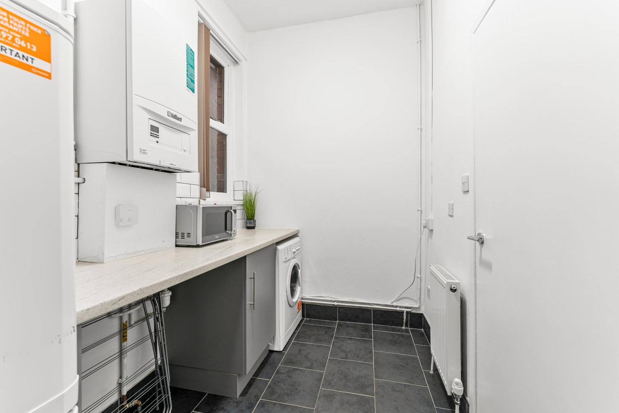 20 Percent Off! Stylish Sheffield Abode Sleeps 12 아파트 외부 사진